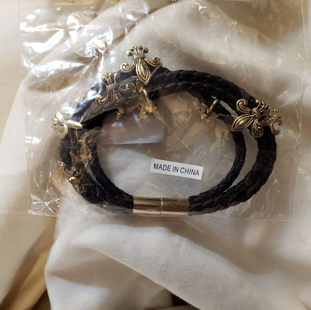Bracet